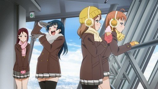 Aqours running down the slope
